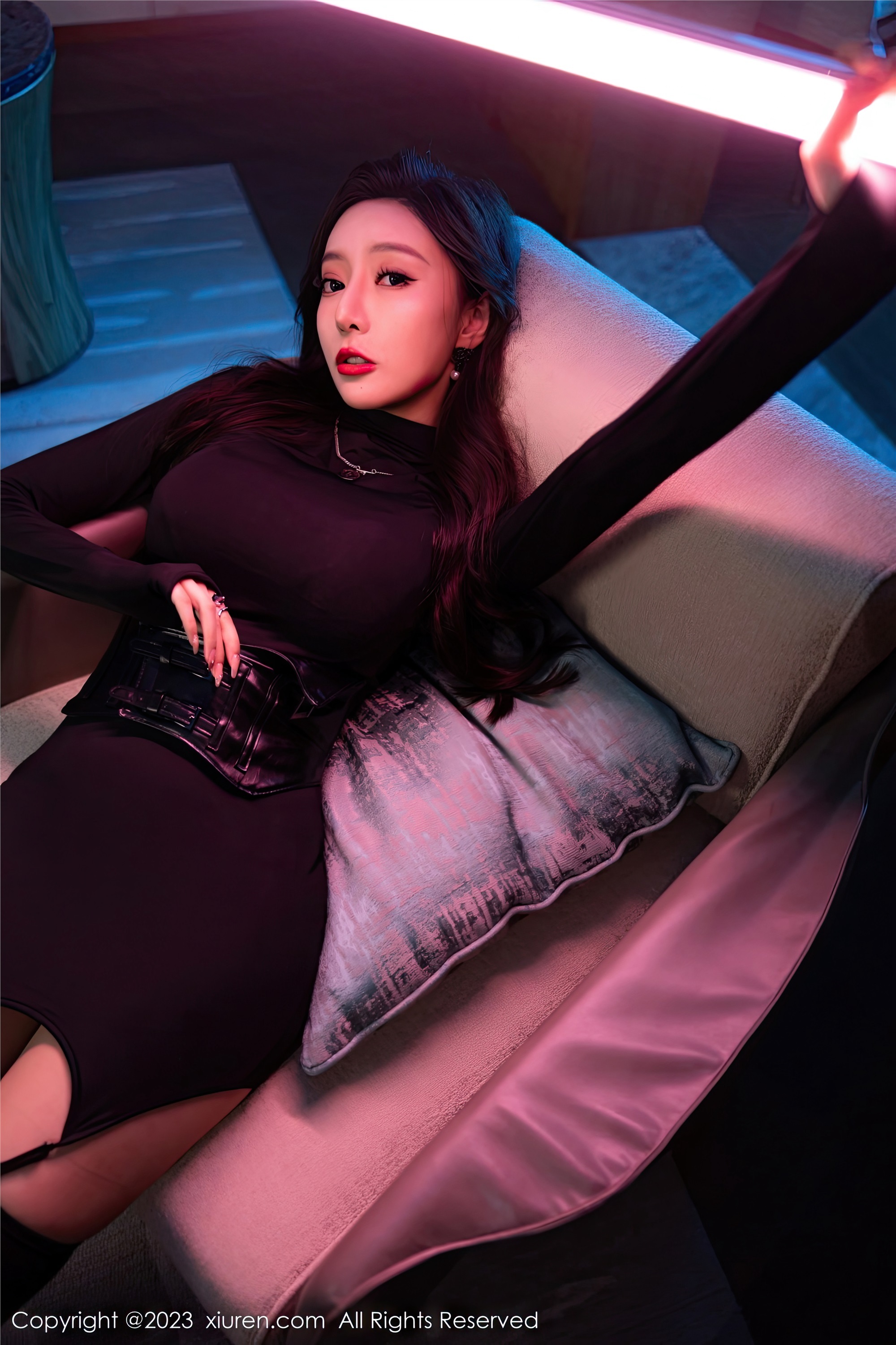 Xiuren秀人网 2023.01.06 NO.6099 王馨瑶yanni